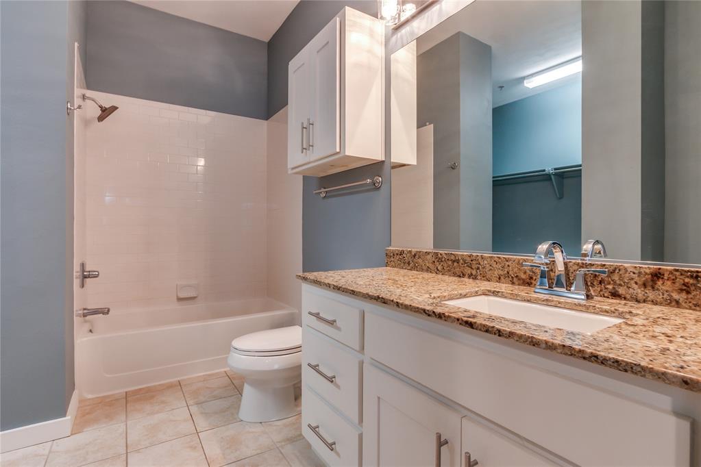 1 NE 2nd Street Unit: 412