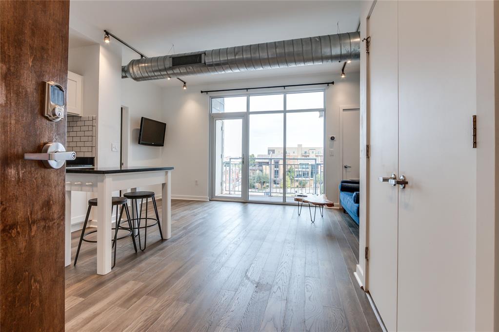 1 NE 2nd Street Unit: 412