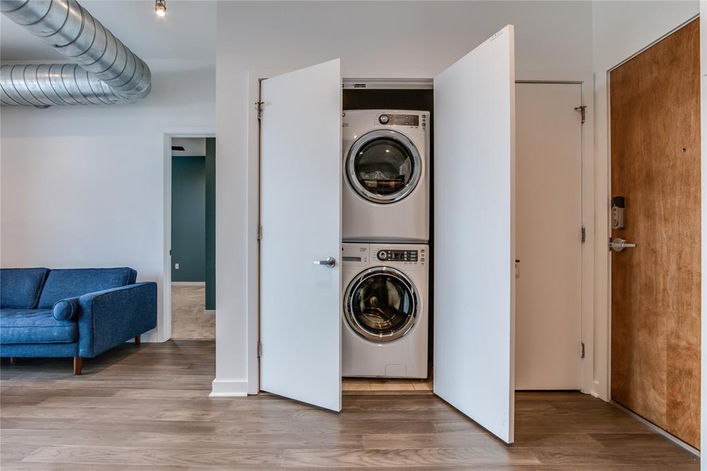 1 NE 2nd Street Unit: 412