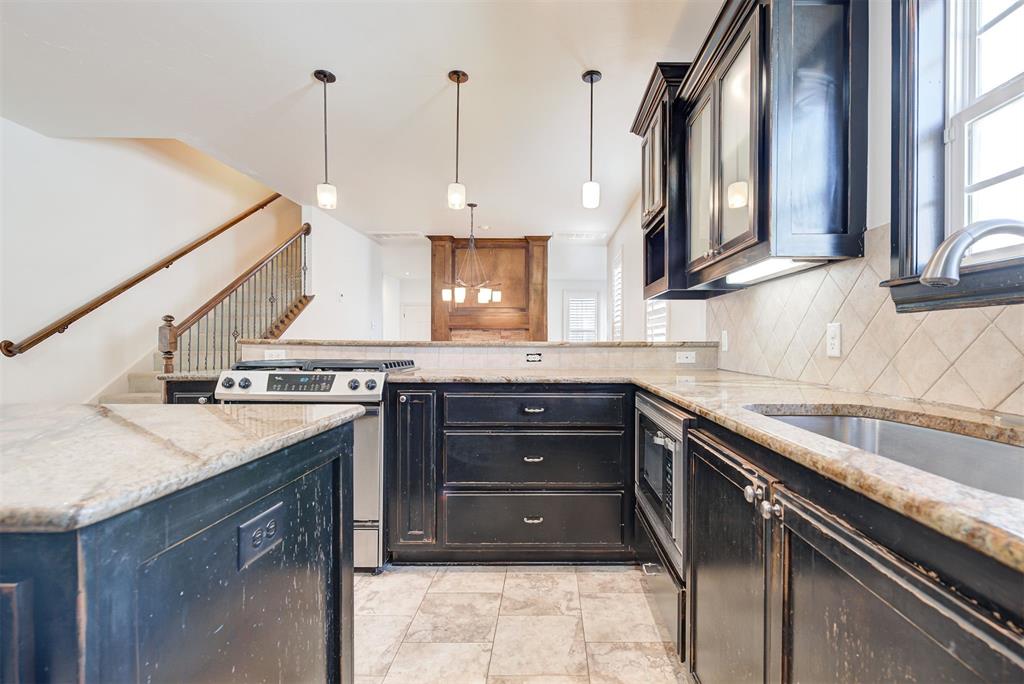 3341 Chardonnay Lane
