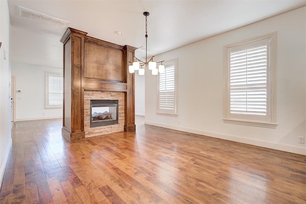 3341 Chardonnay Lane