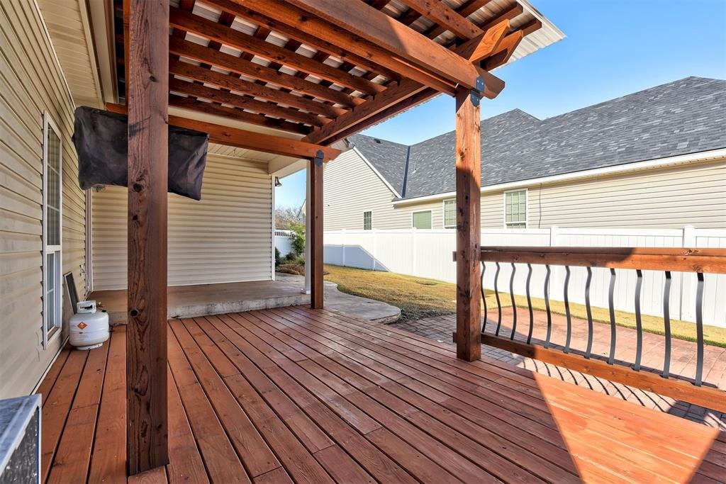 3341 Chardonnay Lane