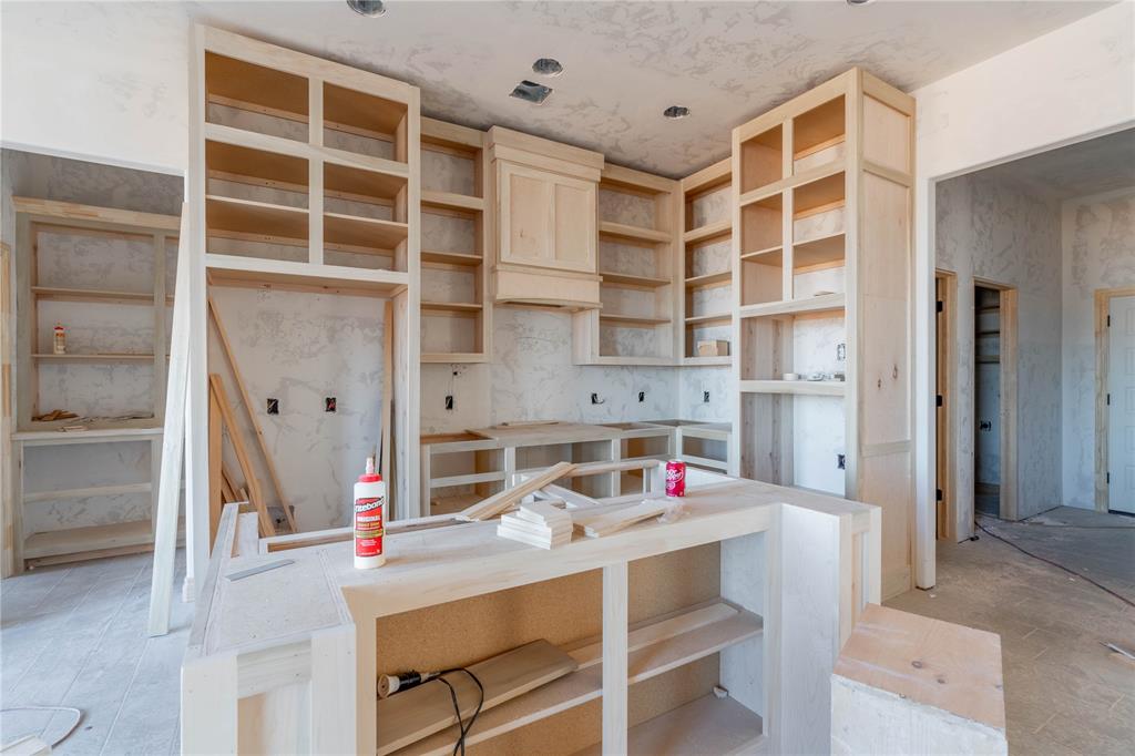 2313 Creekview Trail