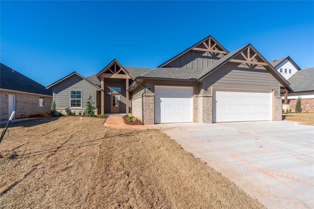 2313 Creekview Trail