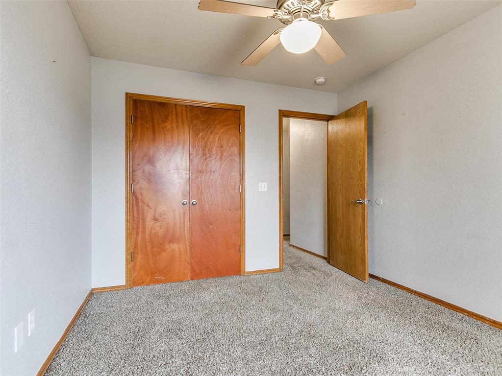 635 W Geronimo Way