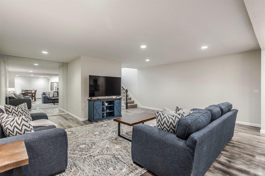 7821 Old Hickory Lane