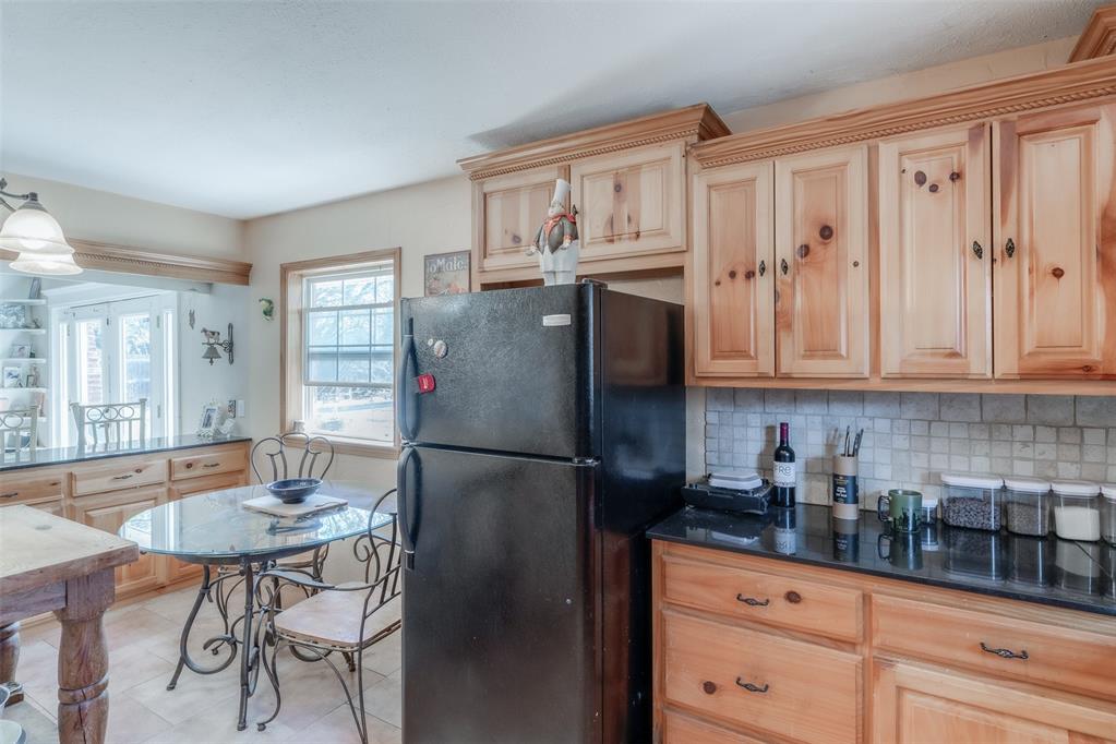 2920 Huntleigh Drive