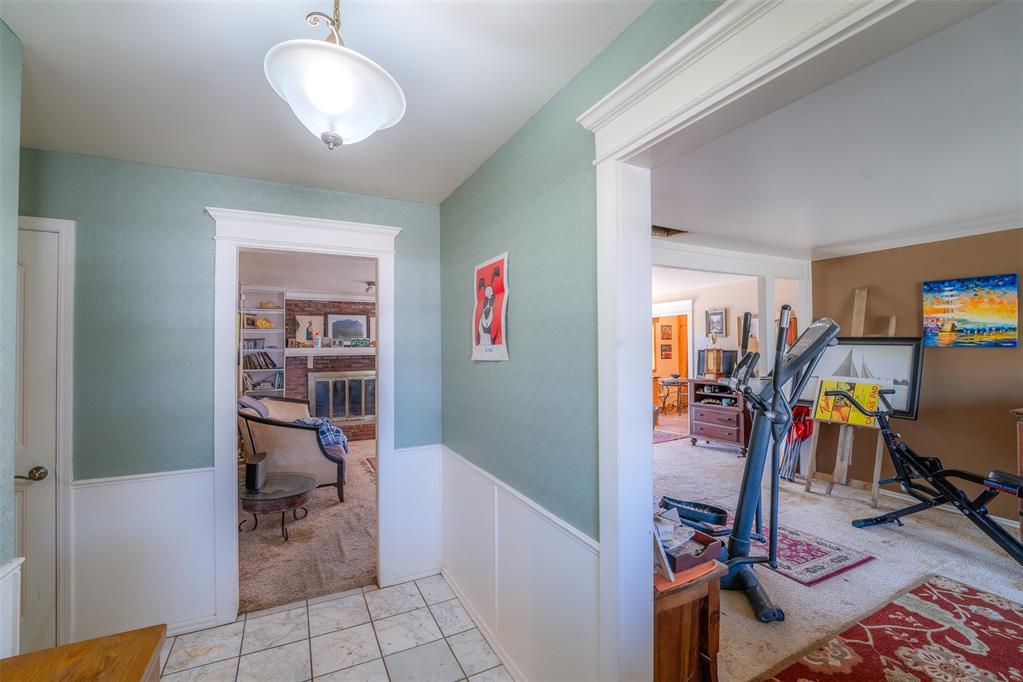 2920 Huntleigh Drive