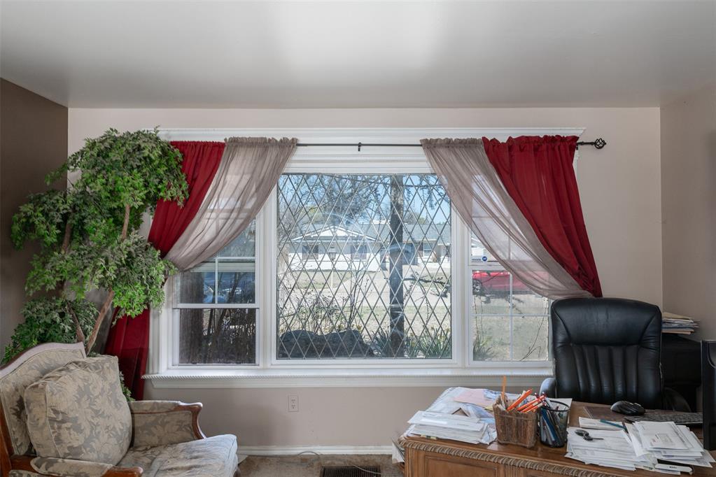 2920 Huntleigh Drive