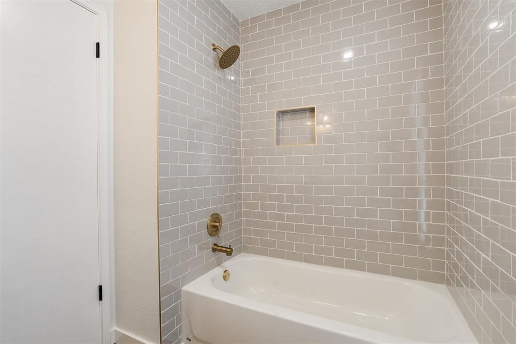 10420 Blue Spruce Road