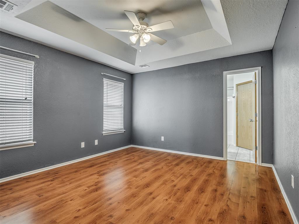 1917 Bluegrass Court