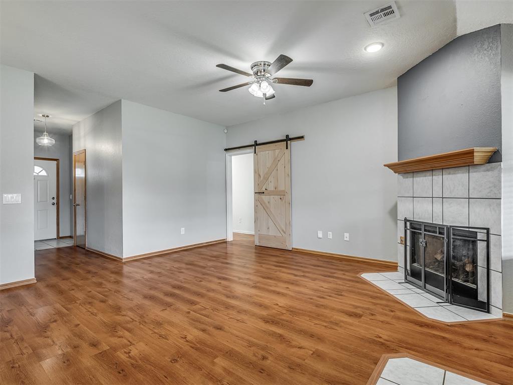 1917 Bluegrass Court