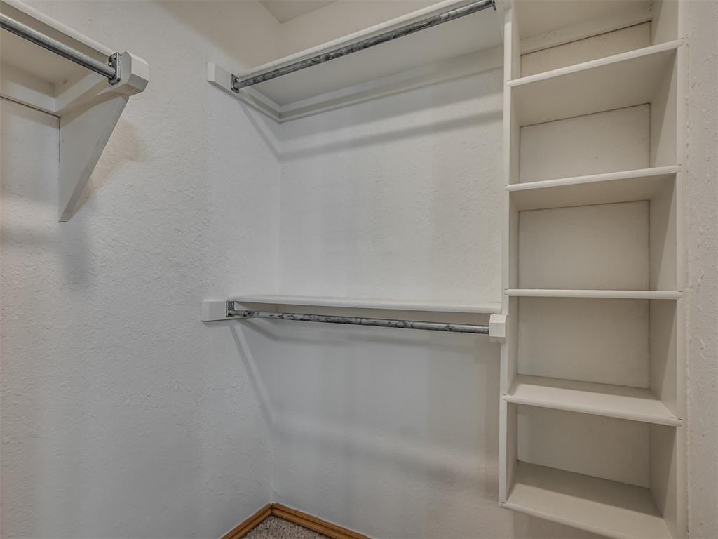 1917 Bluegrass Court