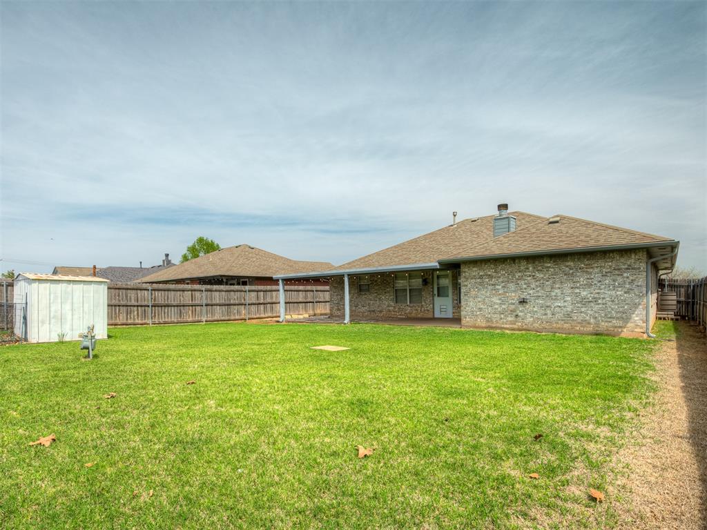 1917 Bluegrass Court