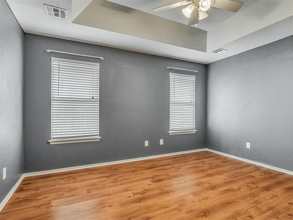 1917 Bluegrass Court