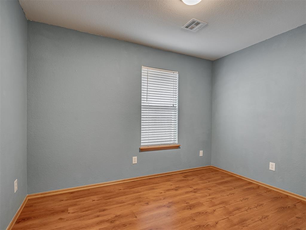 1917 Bluegrass Court