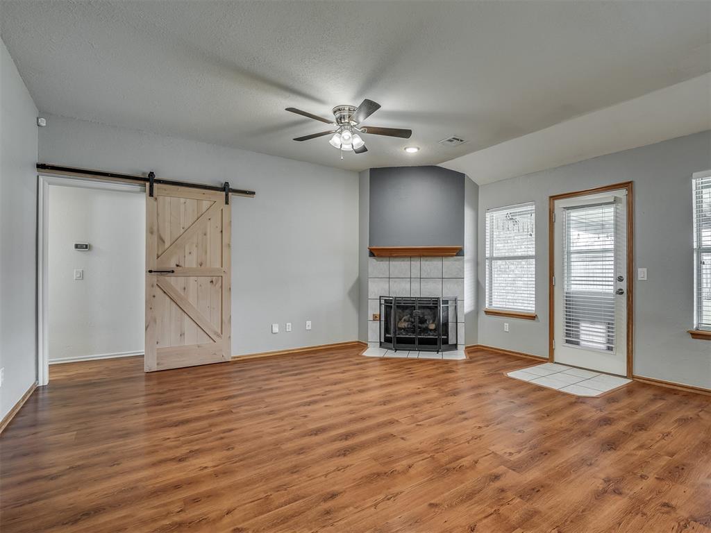 1917 Bluegrass Court