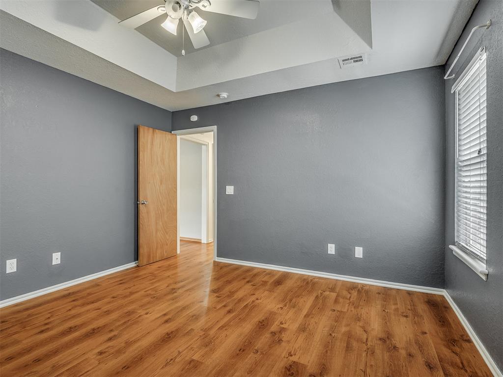 1917 Bluegrass Court