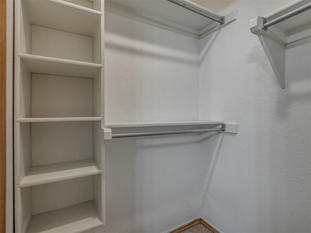 1917 Bluegrass Court