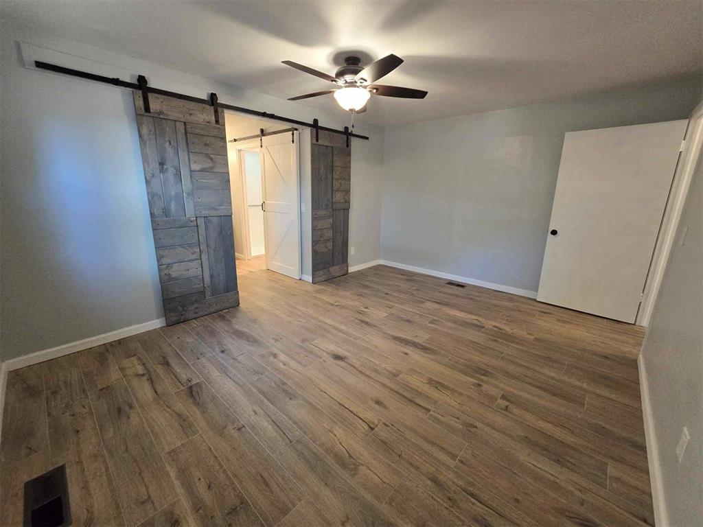 4616 SE 49th Street