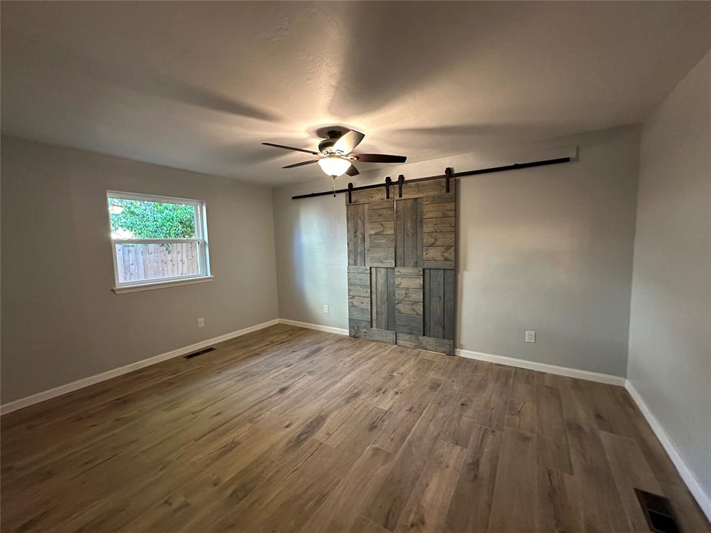 4616 SE 49th Street