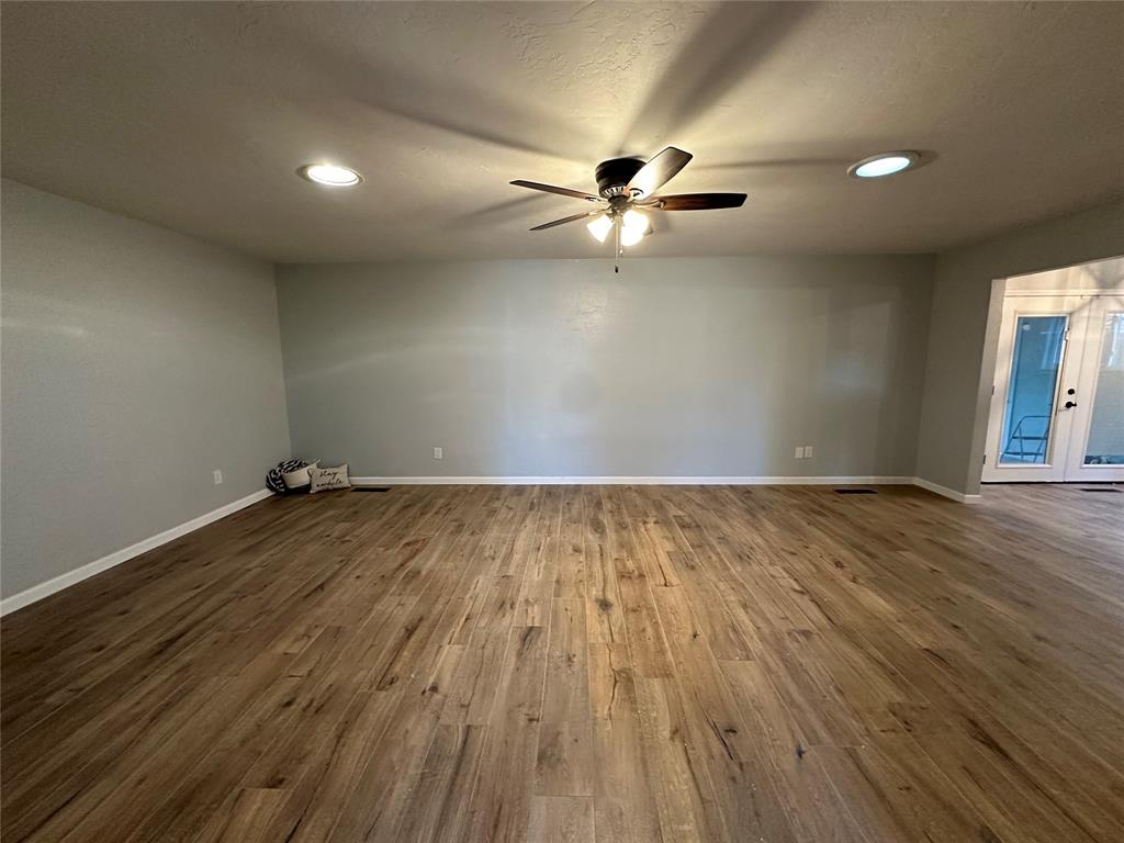 4616 SE 49th Street