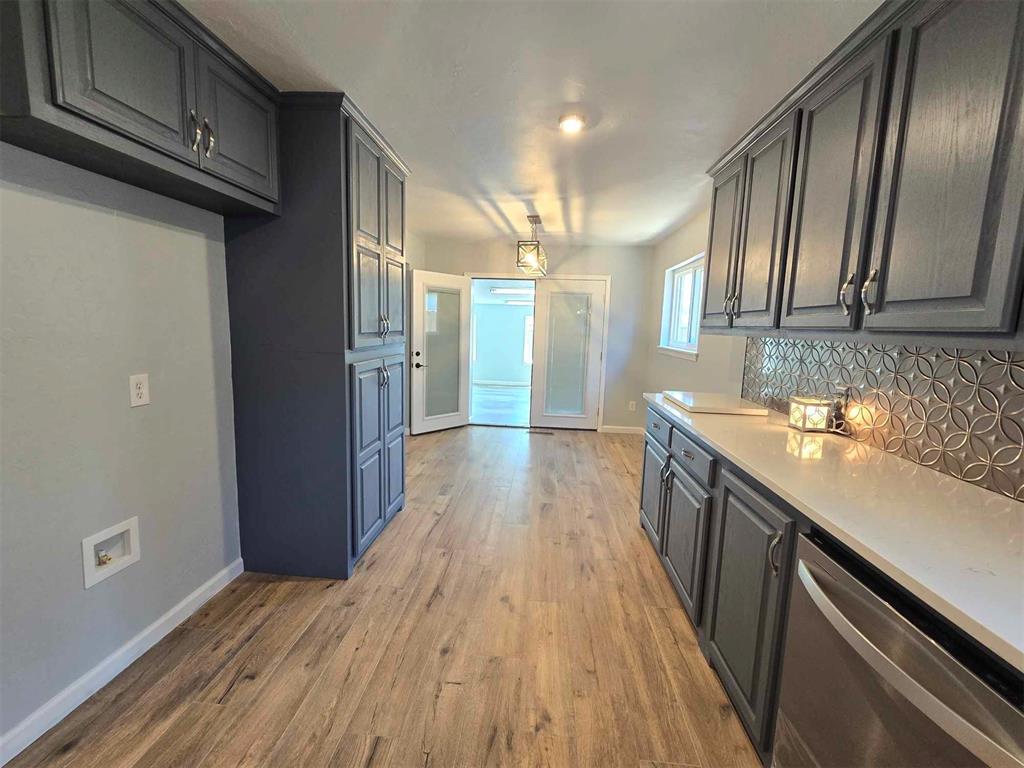 4616 SE 49th Street