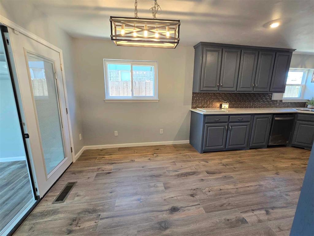4616 SE 49th Street