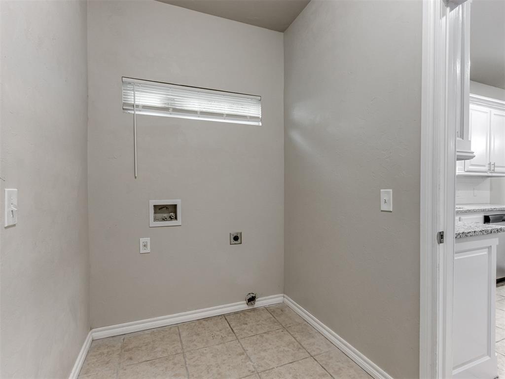 12720 Briar Hollow Lane