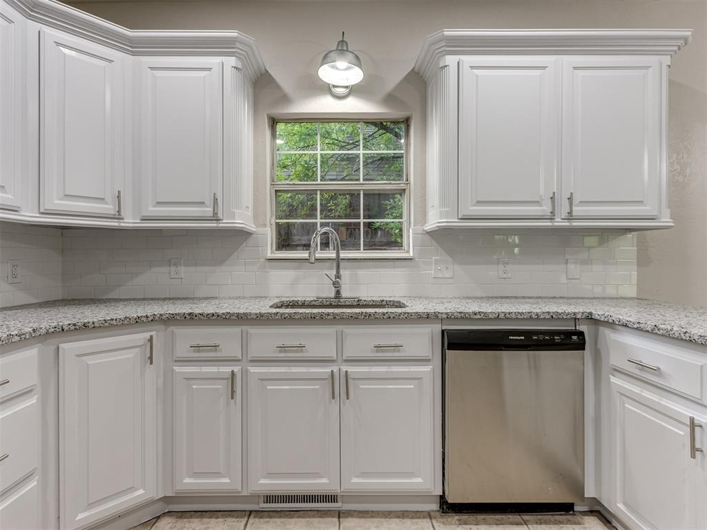 12720 Briar Hollow Lane