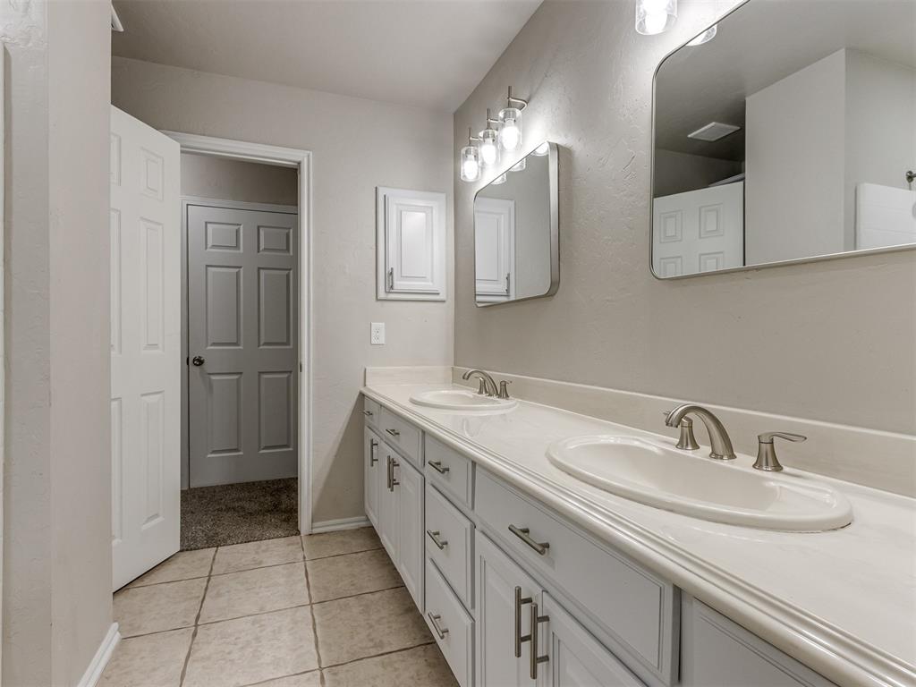 12720 Briar Hollow Lane