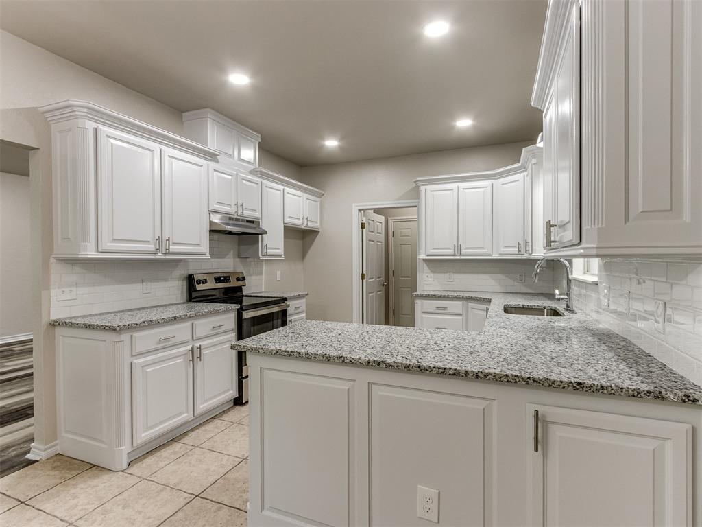 12720 Briar Hollow Lane