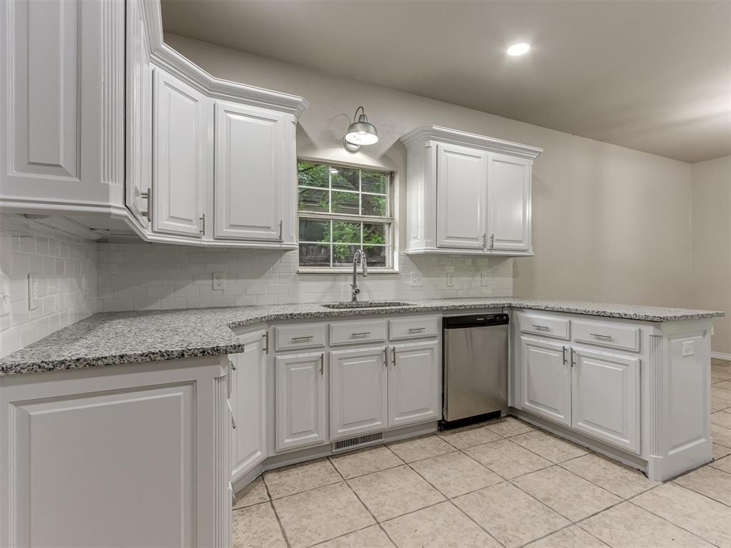 12720 Briar Hollow Lane