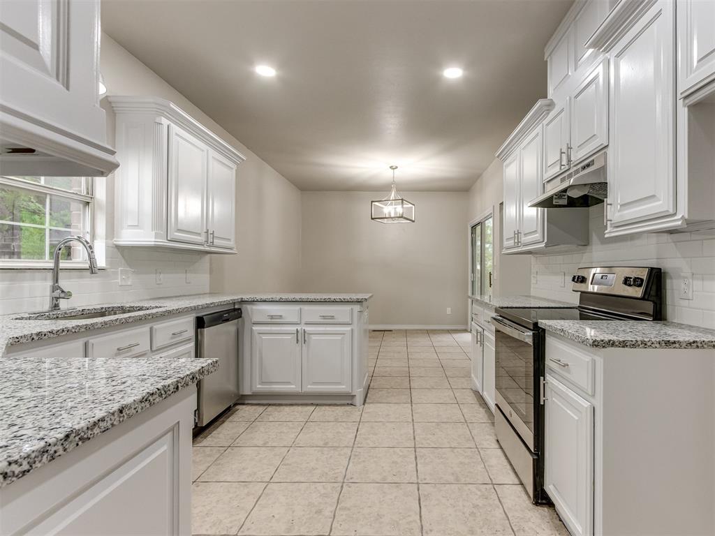 12720 Briar Hollow Lane