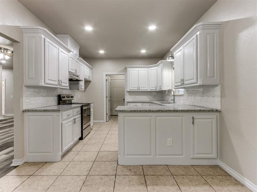 12720 Briar Hollow Lane