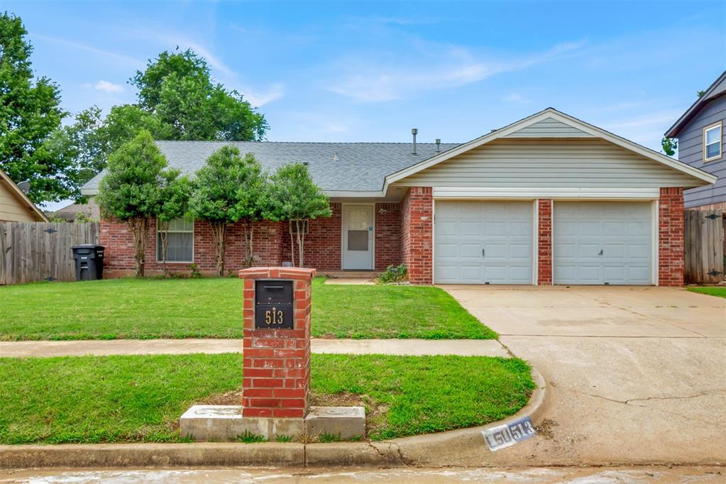 513 S Silver Leaf Drive