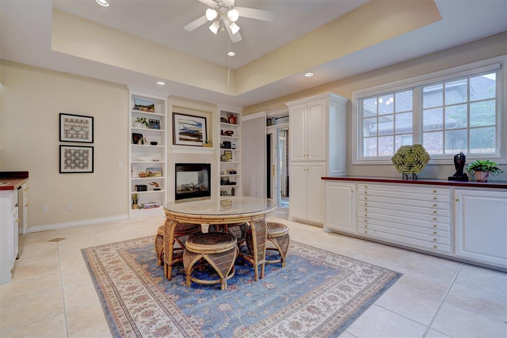 3800 Shadowridge Drive