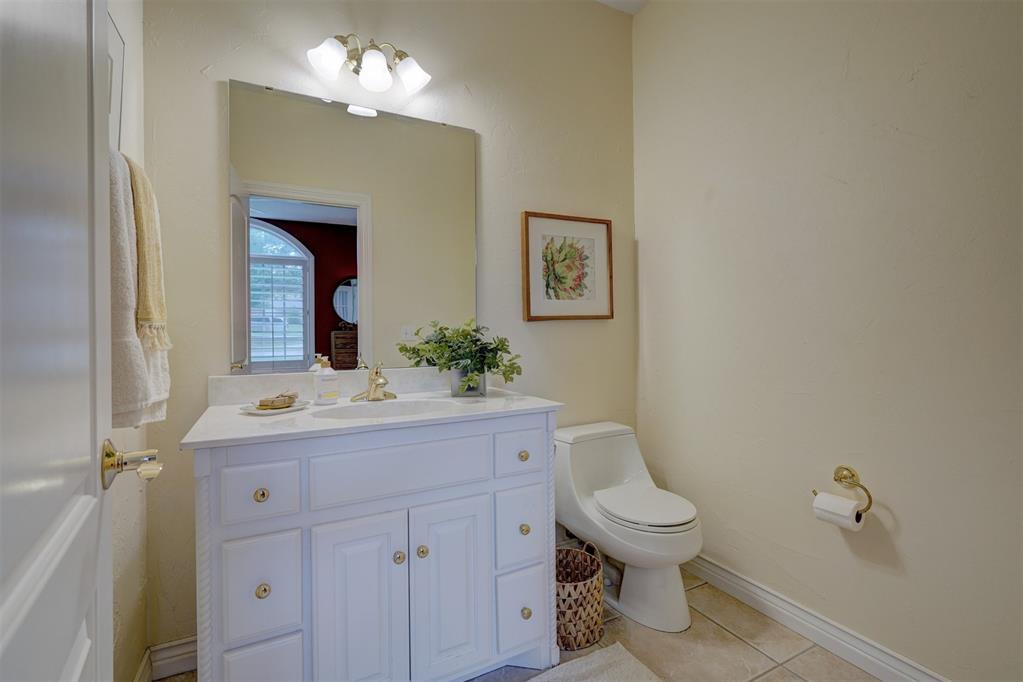 3800 Shadowridge Drive