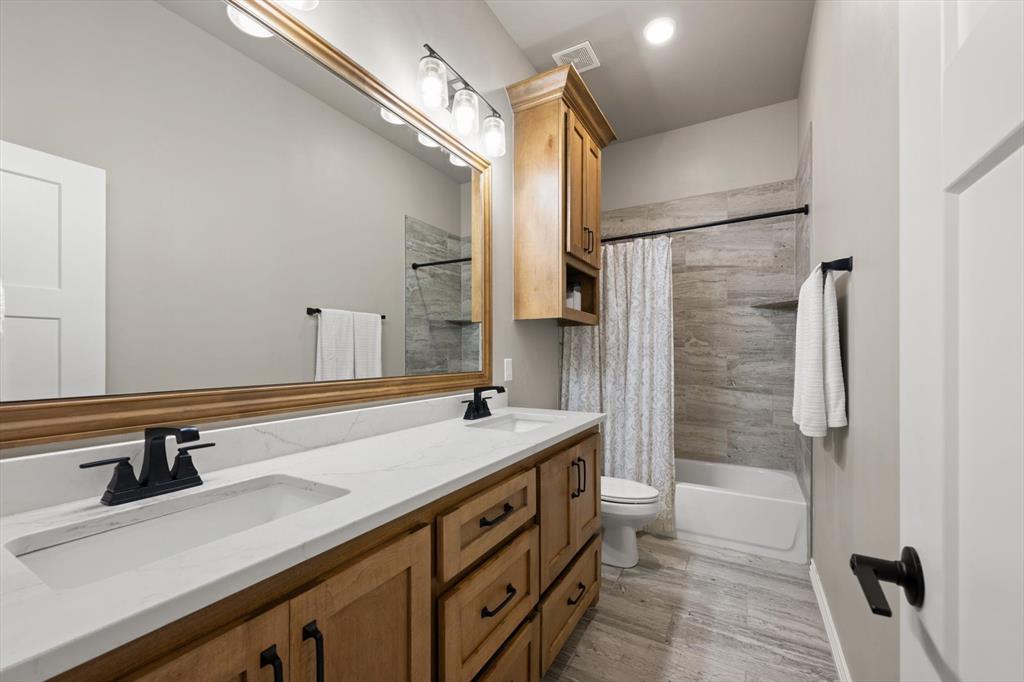 16705 Isabella Court