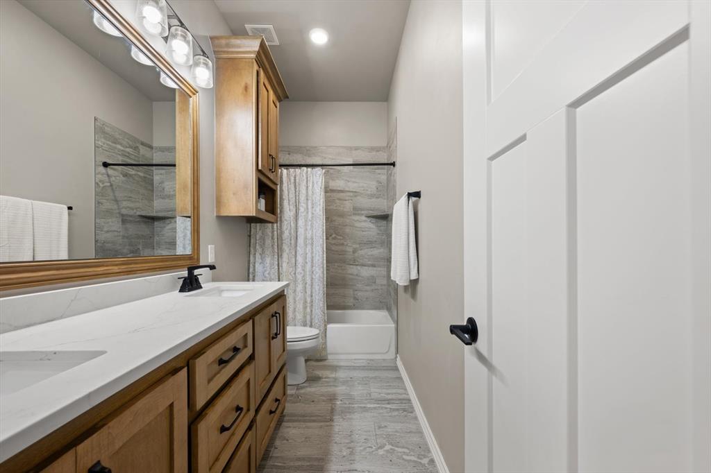 16705 Isabella Court