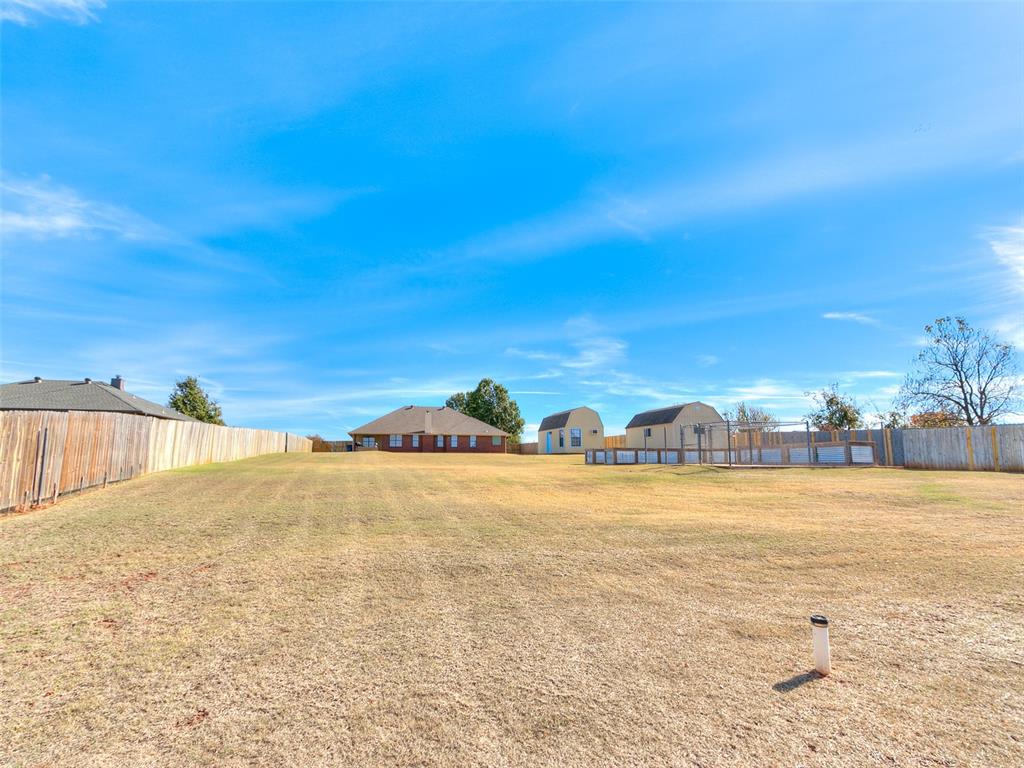 215 NW Candice Drive