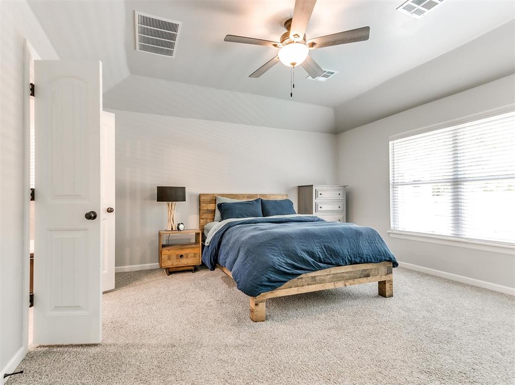 2408 Creek Side Circle