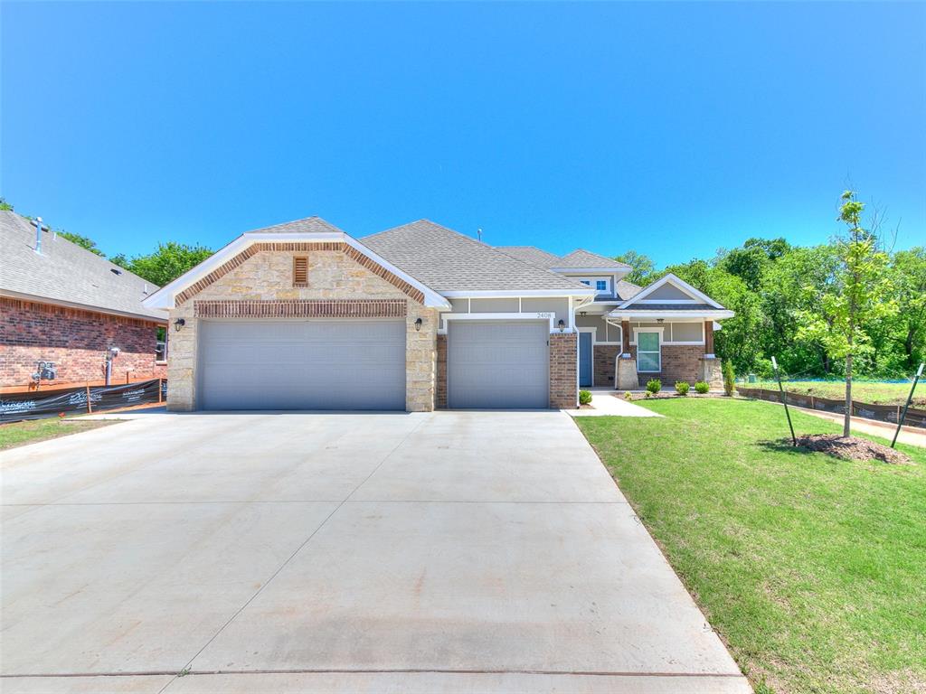 2408 Creek Side Circle