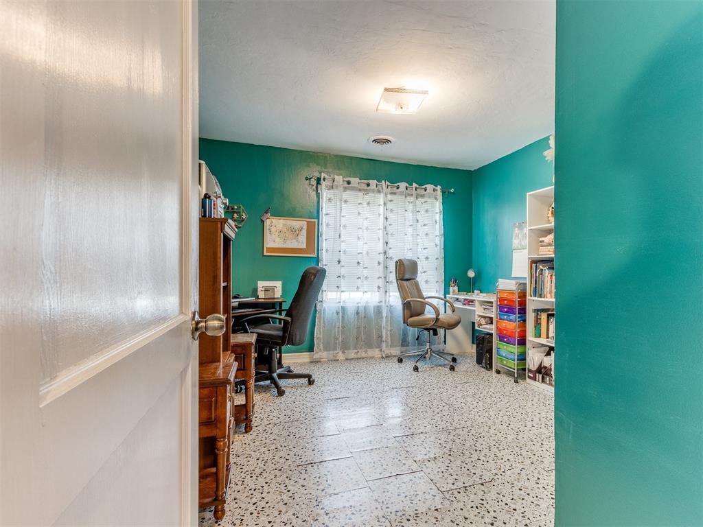 721 SW 48th Street