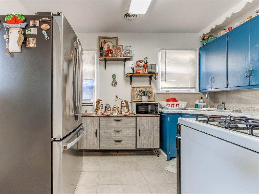 721 SW 48th Street
