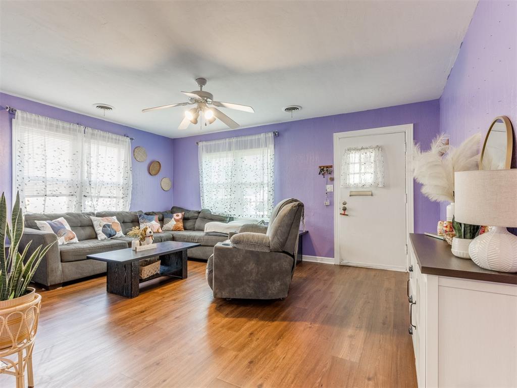 721 SW 48th Street