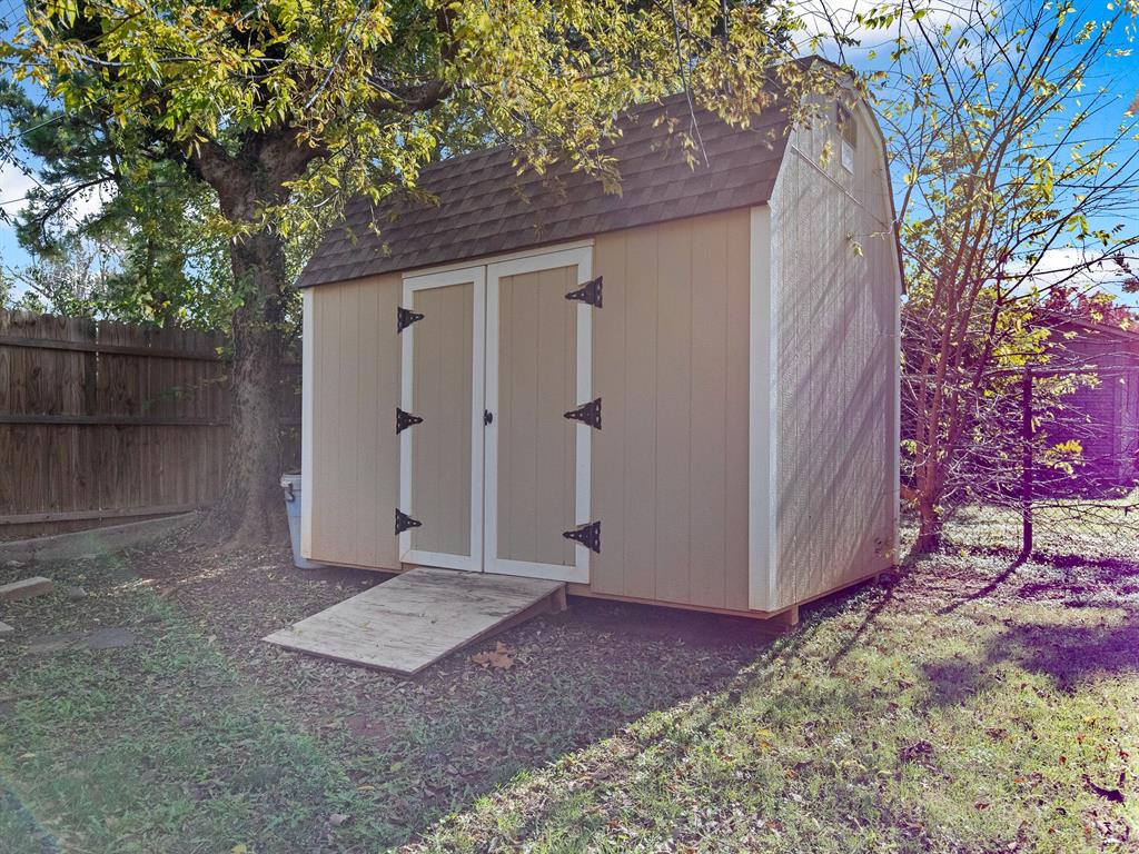616 NW 35th Street