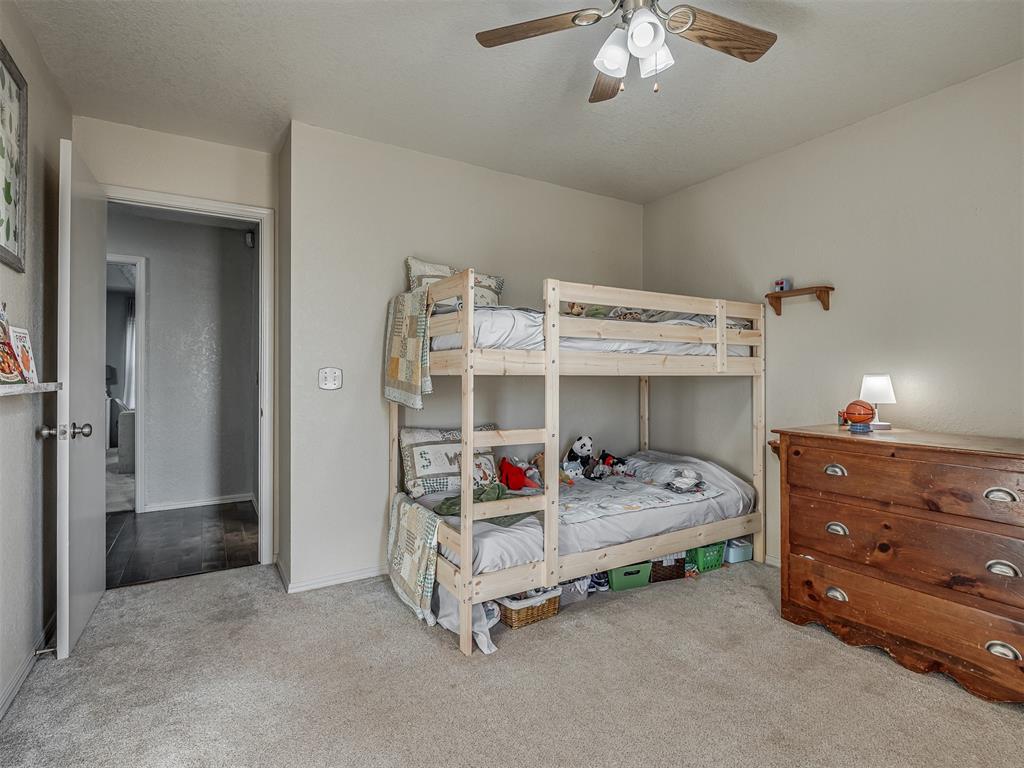 2009 NE Van Buren Avenue