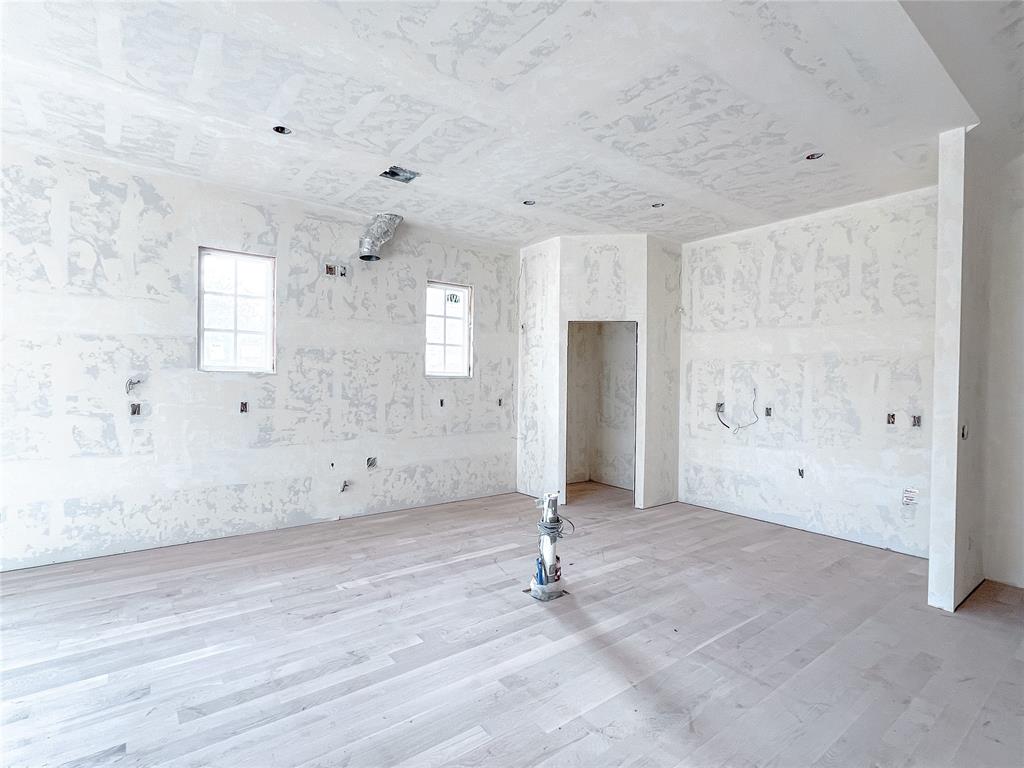 3901 Union Park Place