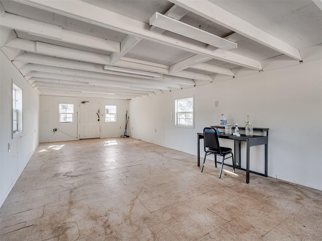 15000 E Post Oak Road